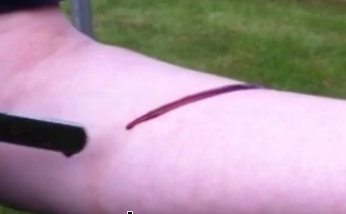 FX Bleeding Knifes used to great effect and very realistically creates a fresh blood deep cut effect.